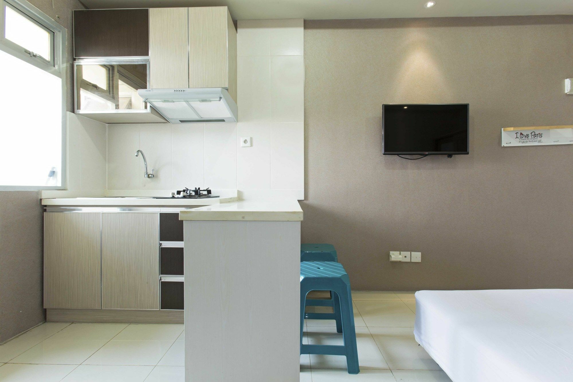Reddoorz Apartment @ Pegangsaan Kelapa Gading Jakarta Exterior foto
